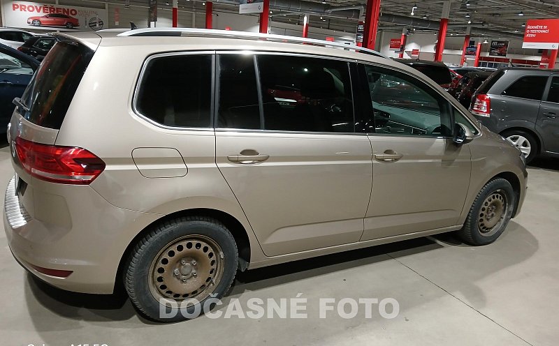 Volkswagen Touran 1.5TSi 
