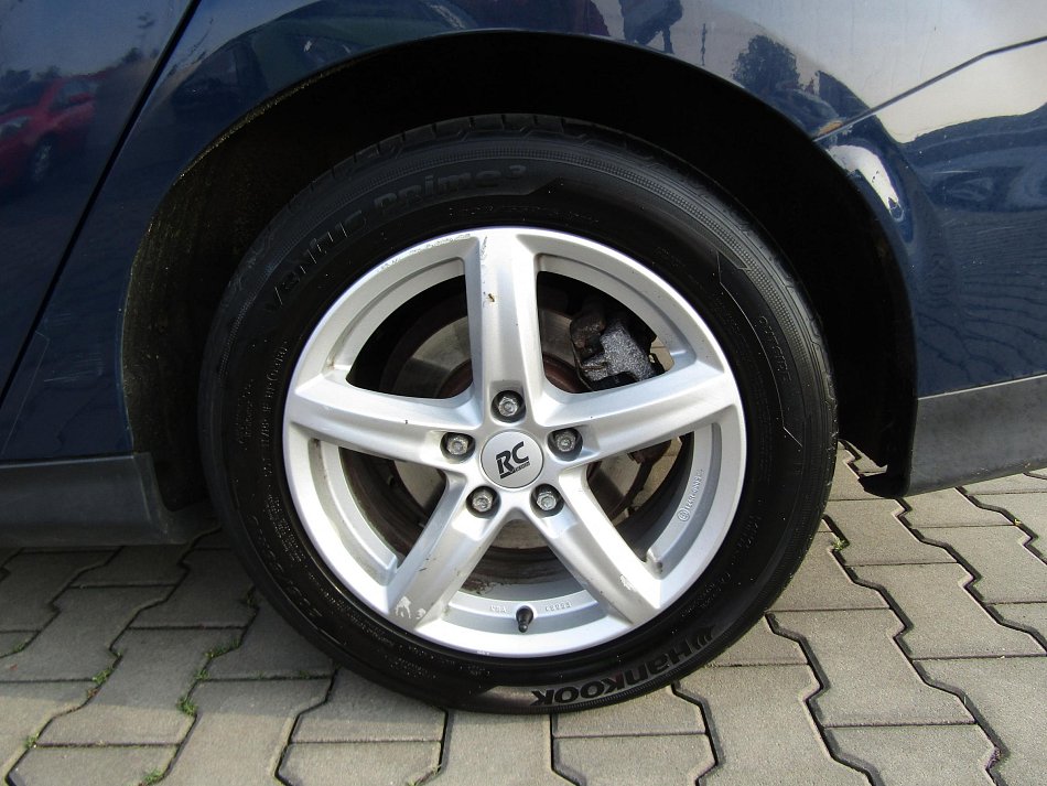 Ford Focus 1.6 i 