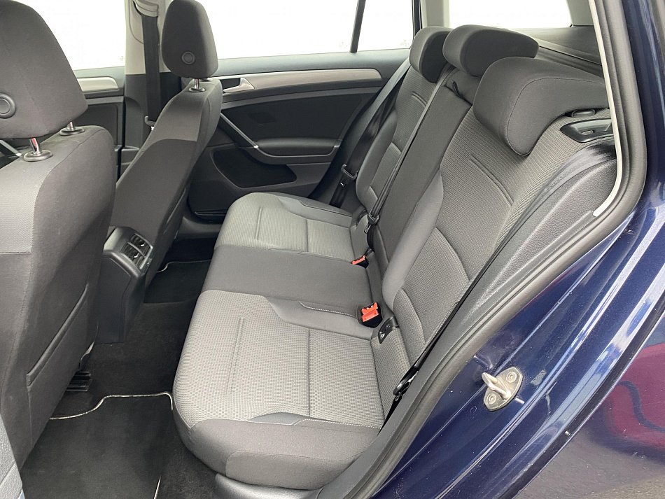 Volkswagen Golf 1.6 TDI 