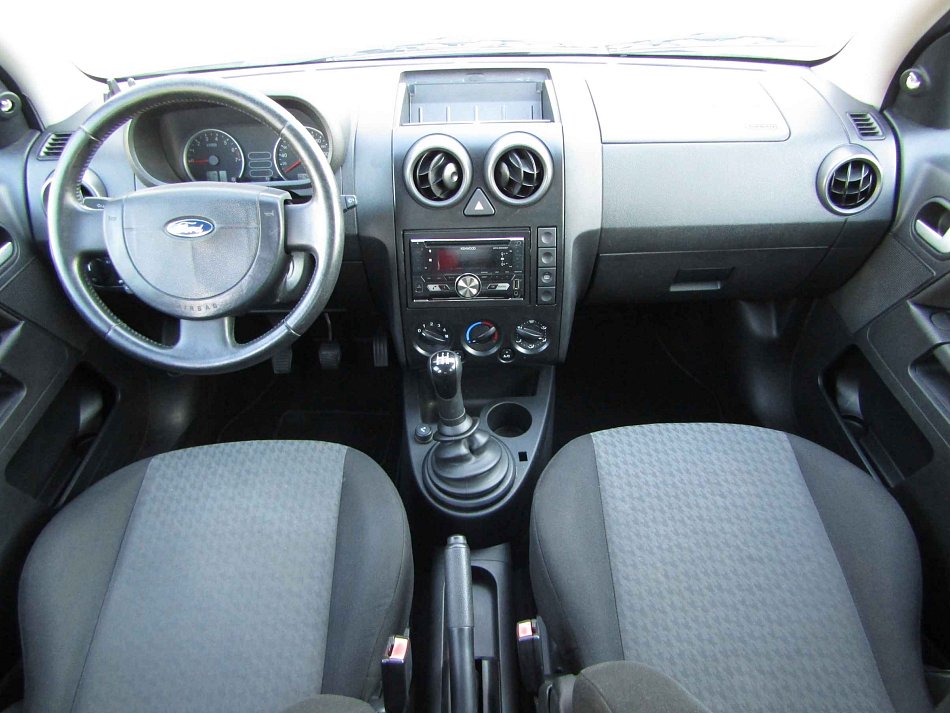 Ford Fusion 1.4i 