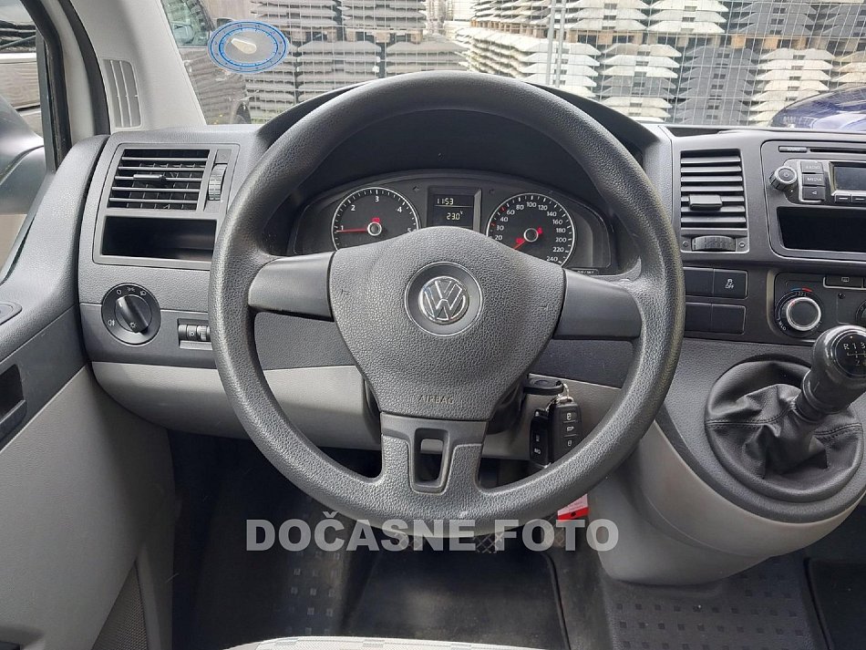 Volkswagen Transporter 2.0TDi  9míst
