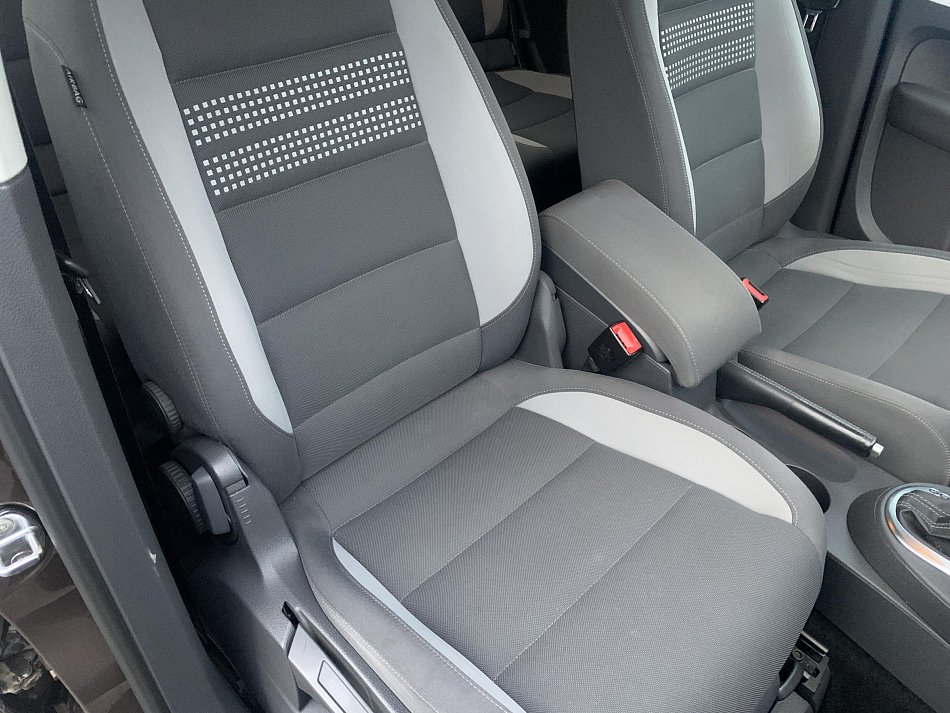 Volkswagen Touran 1.4TSi 