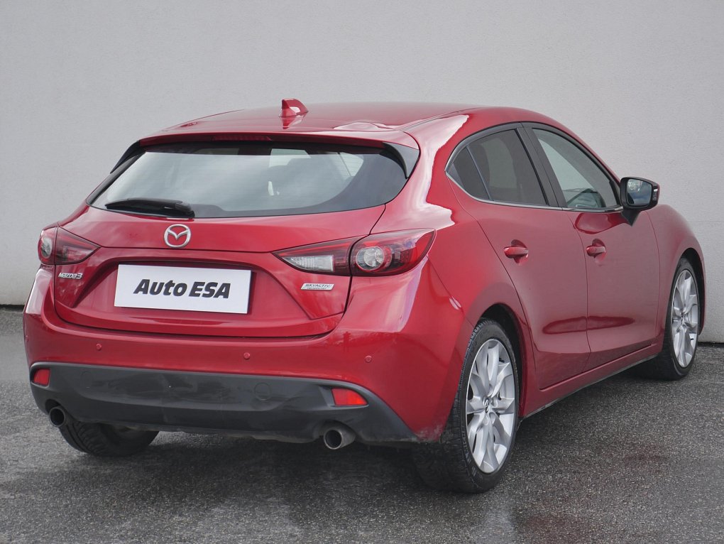 Mazda 3 2.0 i Sport