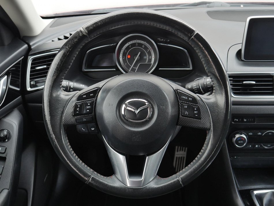 Mazda 3 2.0 i Sport