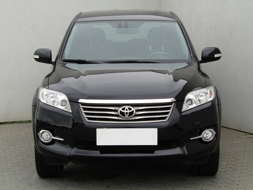 Toyota RAV4 2.2D 