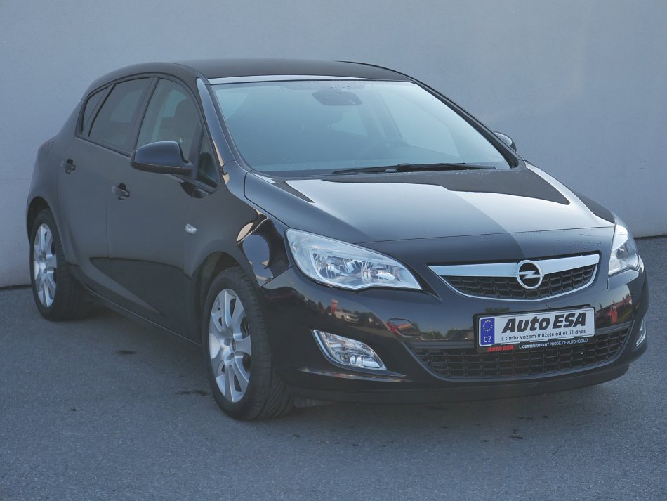 Opel Astra 1.4 T 