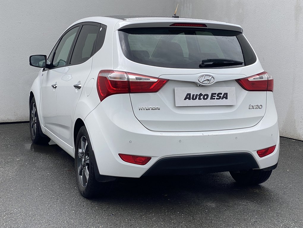 Hyundai Ix20 1.6CVVT 