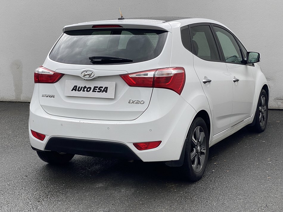 Hyundai Ix20 1.6CVVT 