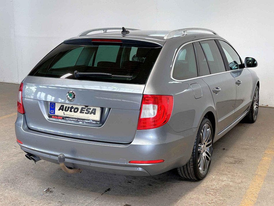 Škoda Superb II 2.0 TDi Ambition
