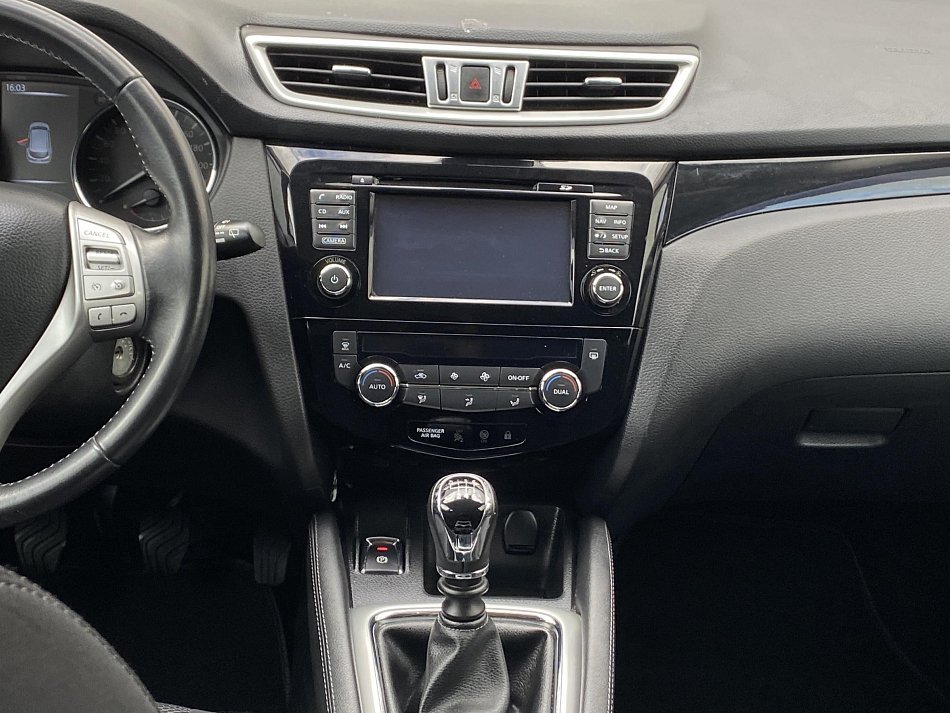 Nissan Qashqai 1.2DIG-T 