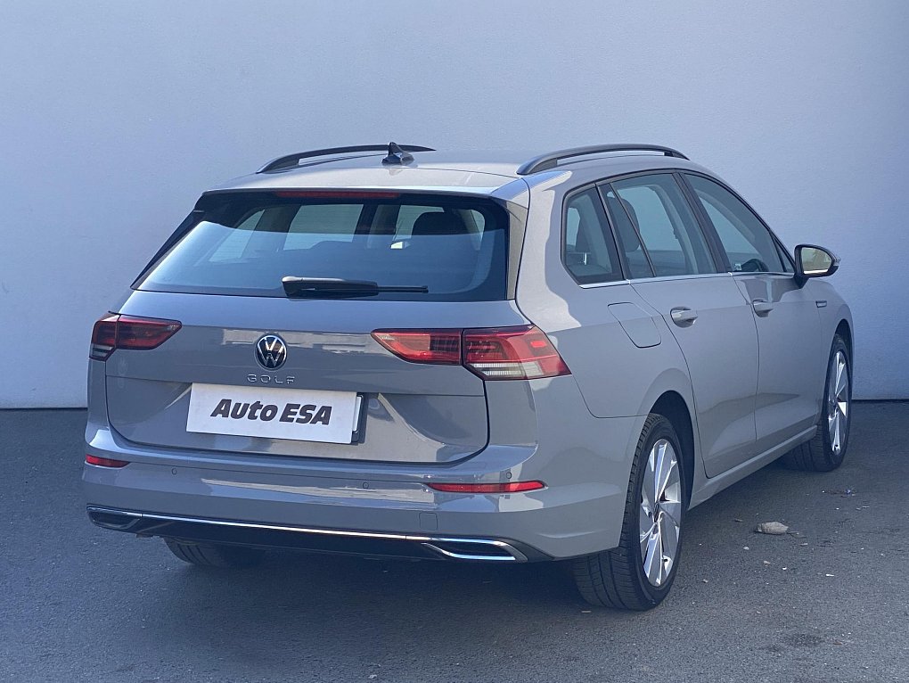 Volkswagen Golf 1.5 TSi Style