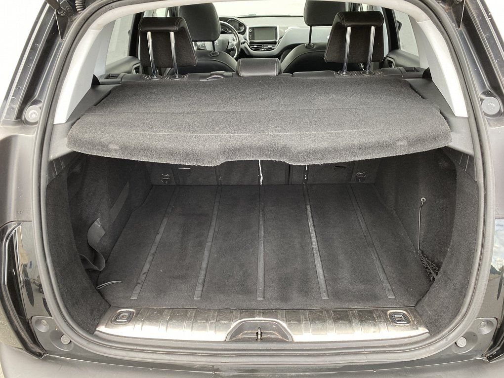 Peugeot 2008 1.6 e-HDI 