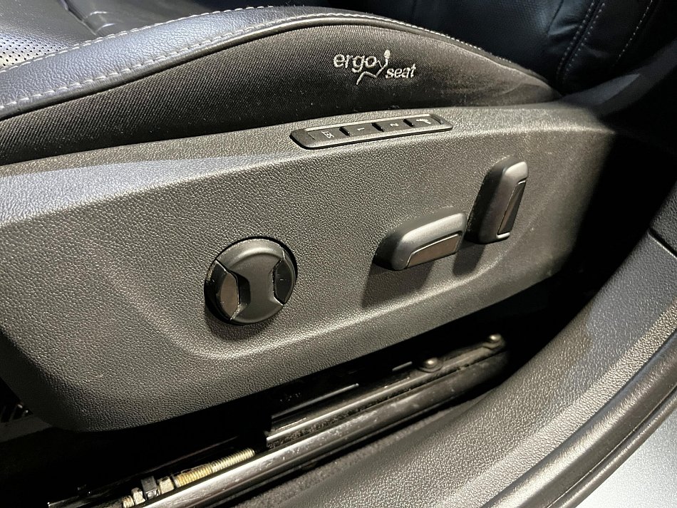 Škoda Octavia IV 2.0 TDi Style