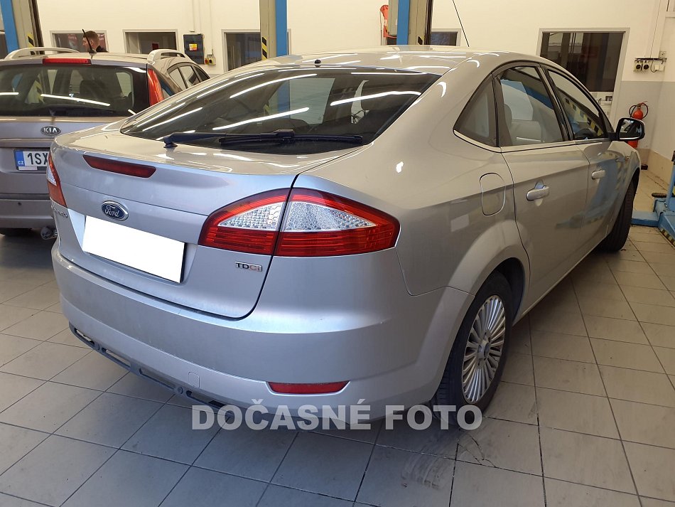 Ford Mondeo 1.8 TDCi 