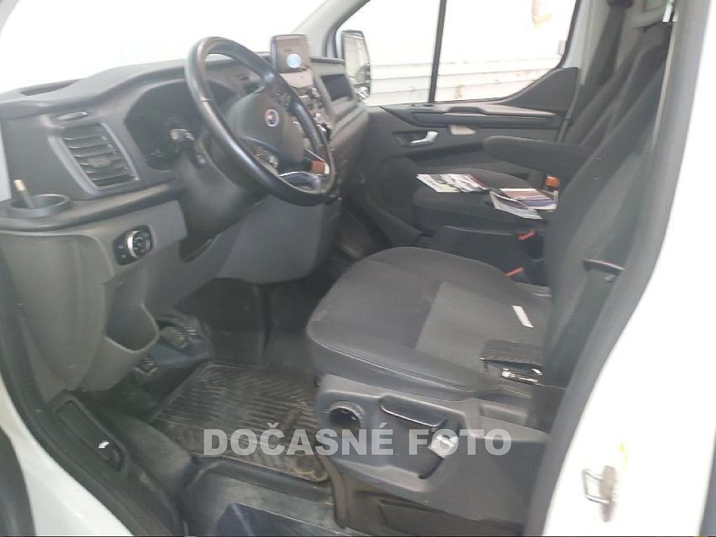 Ford Transit Custom 2.0TDCi Trend L2H1 5míst