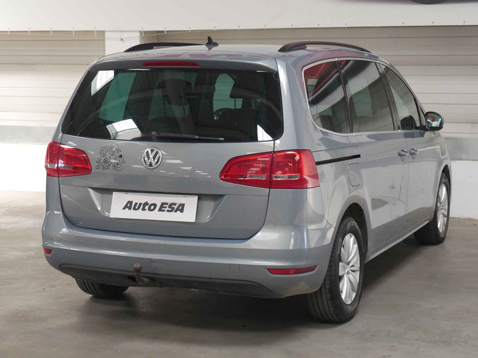 Volkswagen Sharan 2.0 TDi 