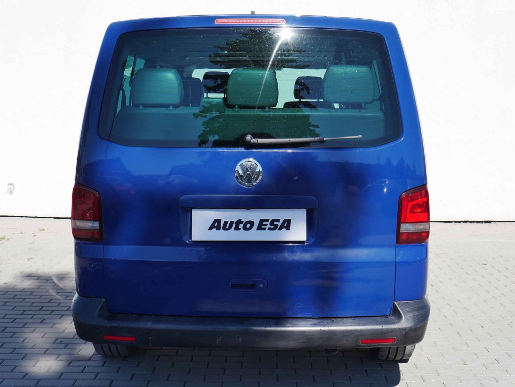 Volkswagen Transporter 2.5TDI  L2 9míst