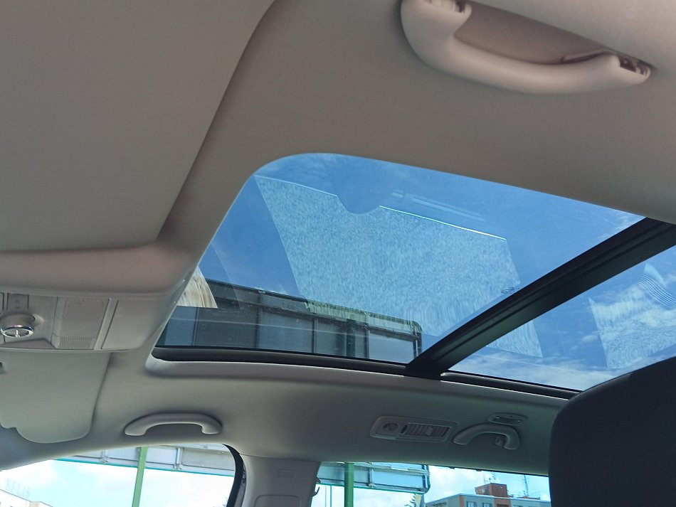 Volkswagen Sharan 2.0 TDi 