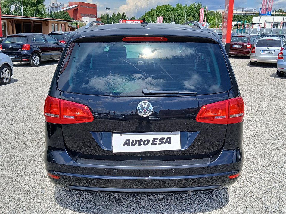 Volkswagen Sharan 2.0 TDi 