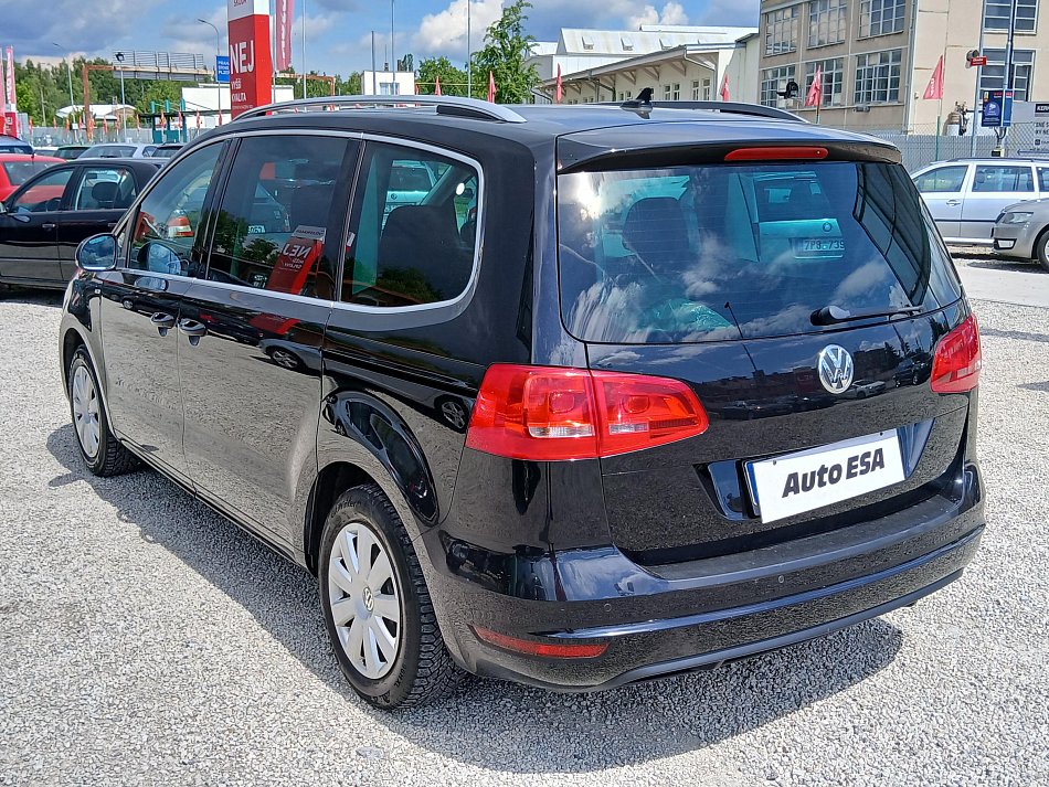 Volkswagen Sharan 2.0 TDi 