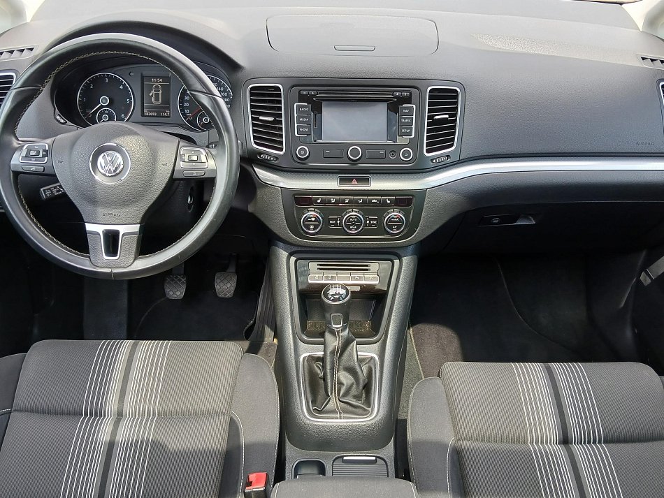 Volkswagen Sharan 2.0 TDi 