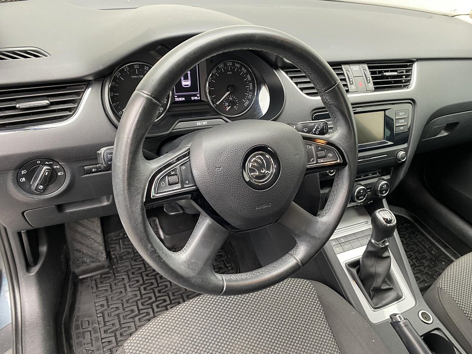 Škoda Octavia III 2.0 TDi 
