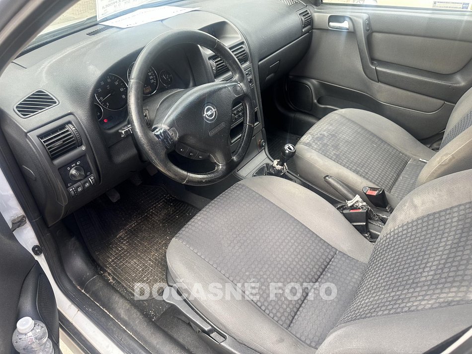 Opel Astra 1.4i 