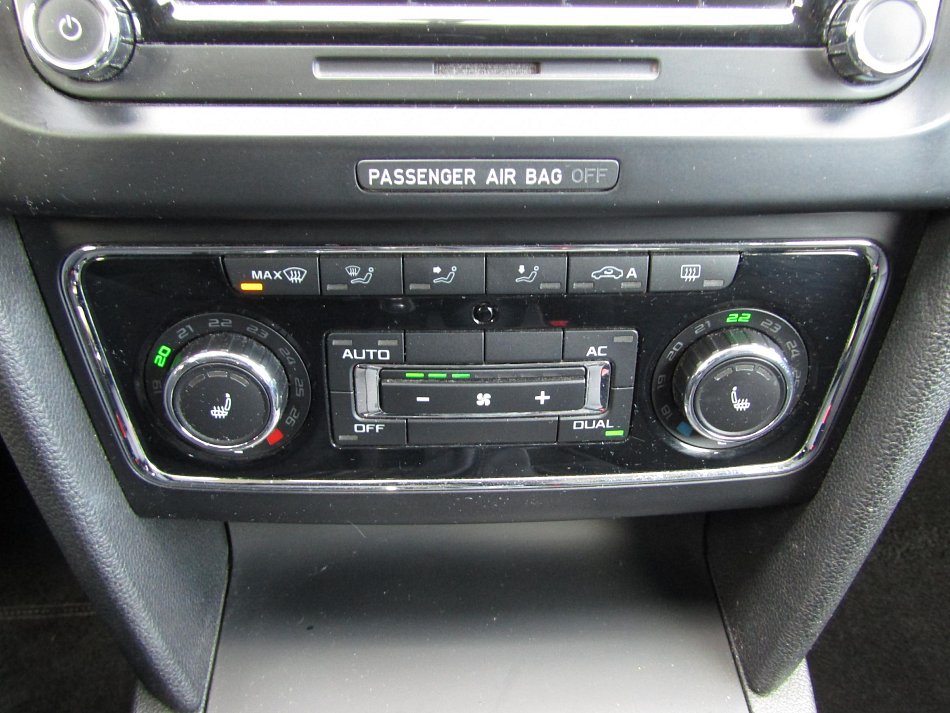 Škoda Superb II 2.0 TDi Elegance