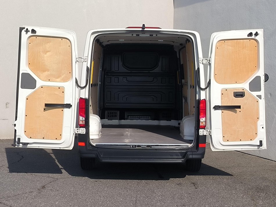 Volkswagen Crafter 2.0TDi  L2H1