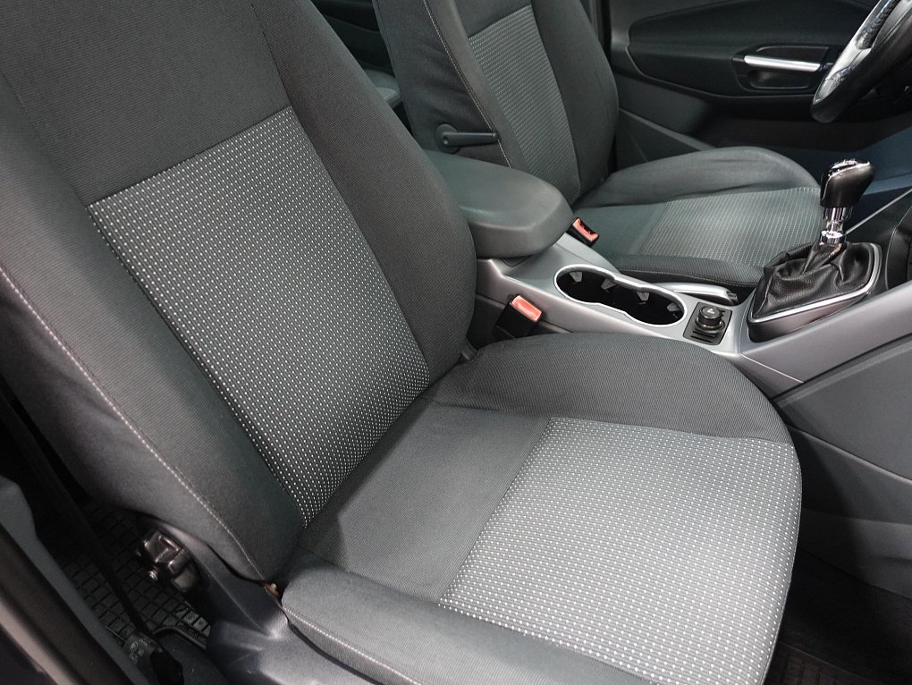 Ford Grand C-MAX 1.6 TDCi  7míst