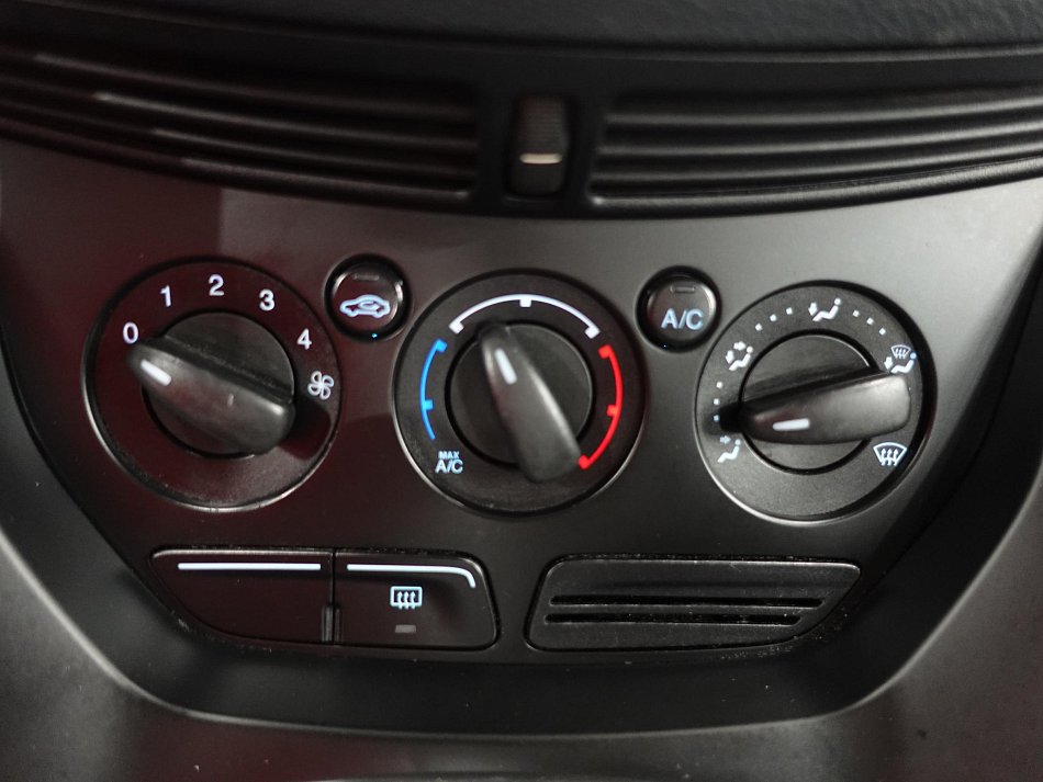 Ford Grand C-MAX 1.6 TDCI  7míst