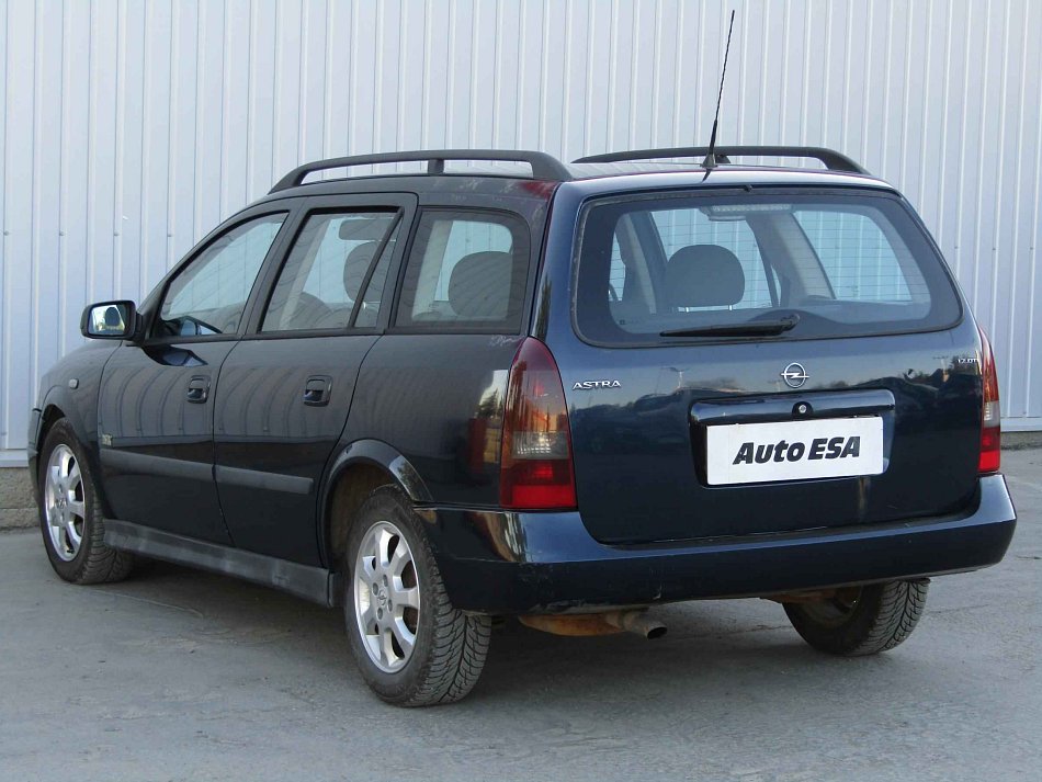 Opel Astra 1.7DTi 