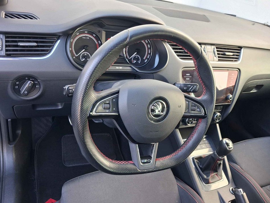 Škoda Octavia III 2.0 TSi RS