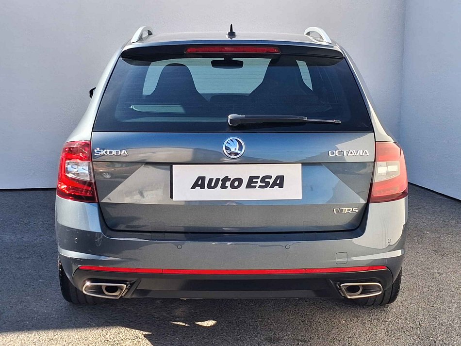 Škoda Octavia III 2.0 TSi RS