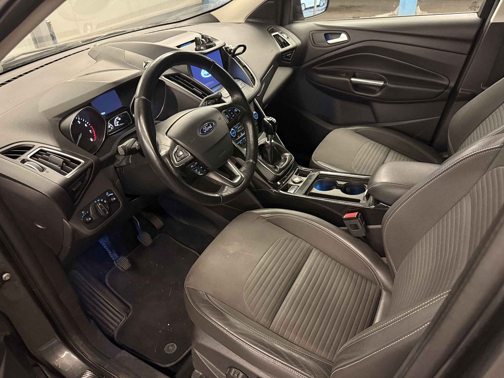 Ford Kuga 1.5 EB 