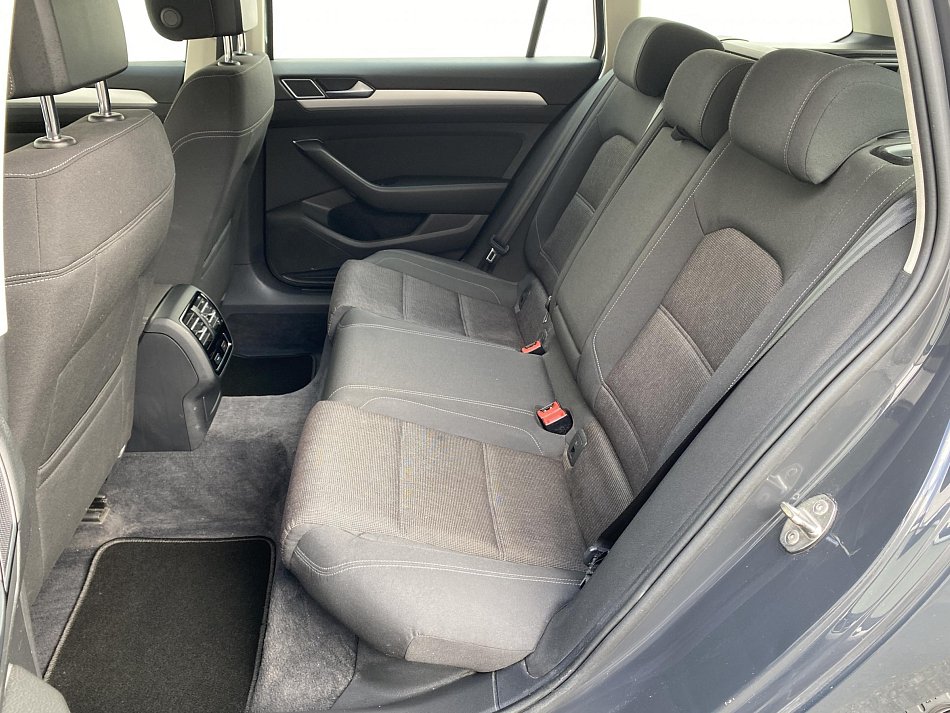 Volkswagen Passat 2.0 TDi Comfortline