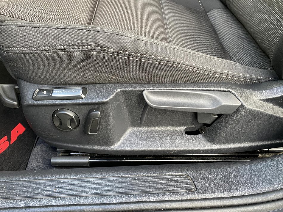 Volkswagen Passat 2.0 TDi Comfortline