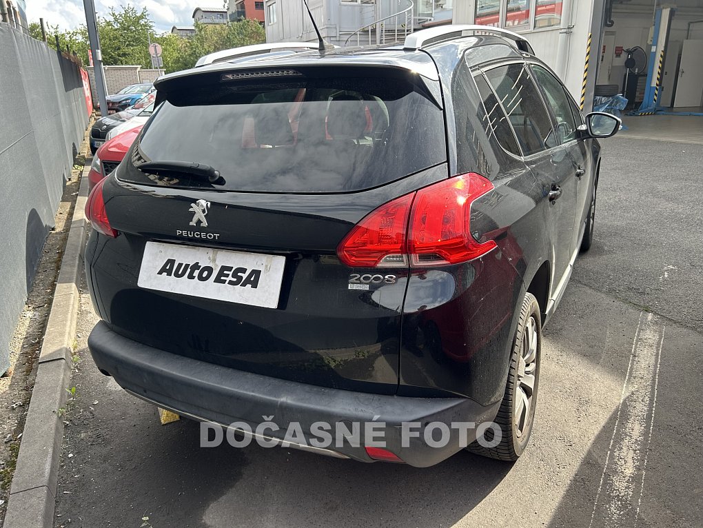 Peugeot 2008 1.6 e-HDI 