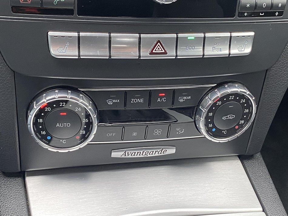 Mercedes-Benz Třída C 2.2 CDi  C 220