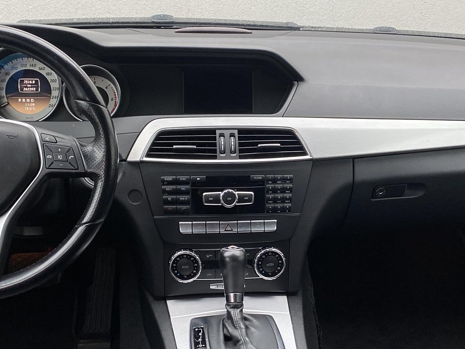 Mercedes-Benz Třída C 2.2 CDi  C 220
