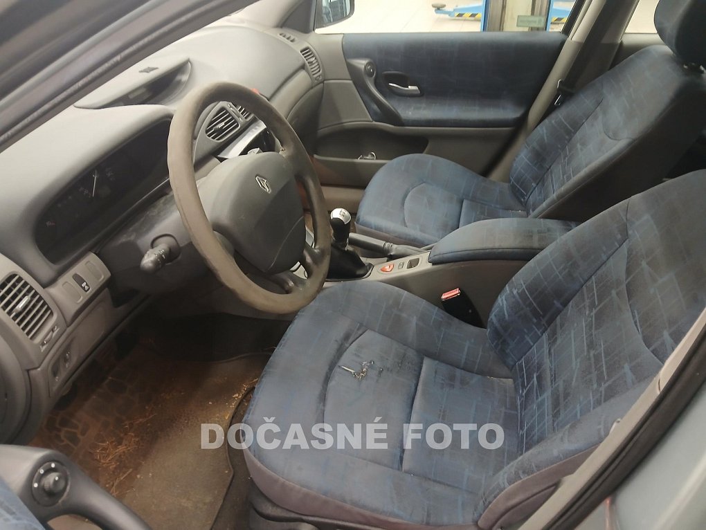 Renault Laguna 1.8i 