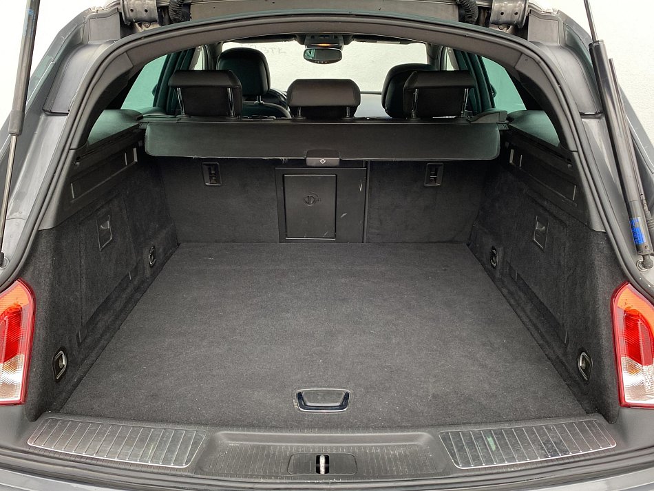 Opel Insignia 2.0 CDTi OPC line