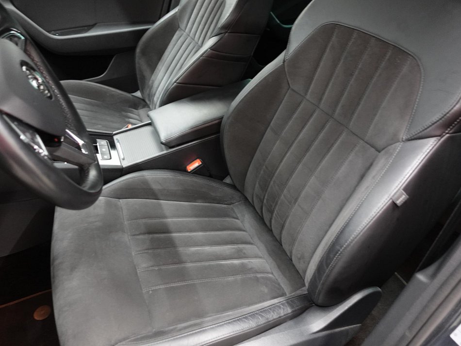 Škoda Superb III 2.0 TDi 