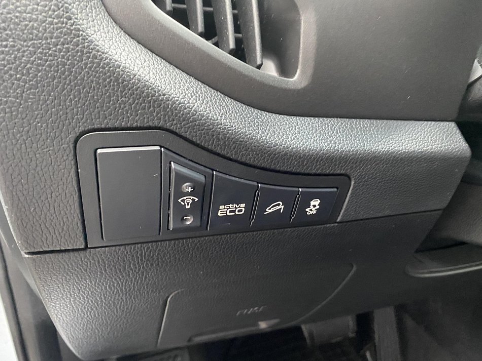 Kia Sportage 2.0 CRDI 