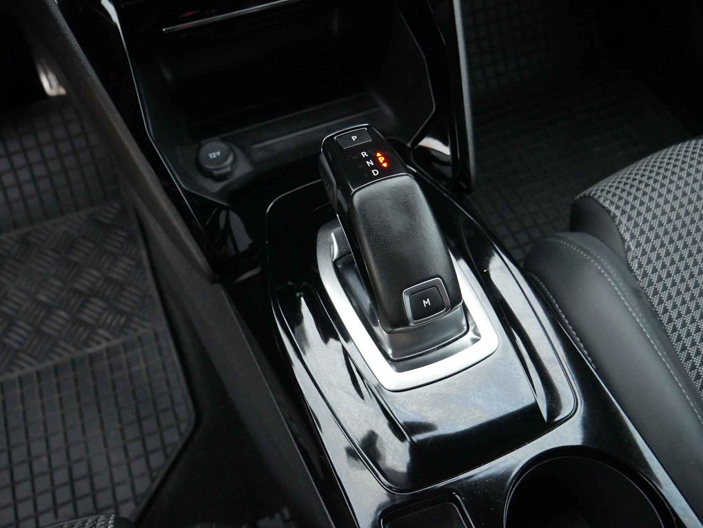 Peugeot 2008 1.5HDI 