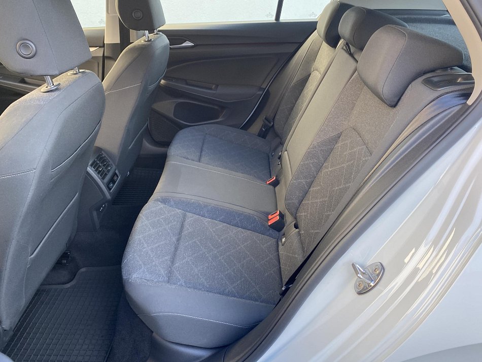 Volkswagen Golf 1.0 TSi Life