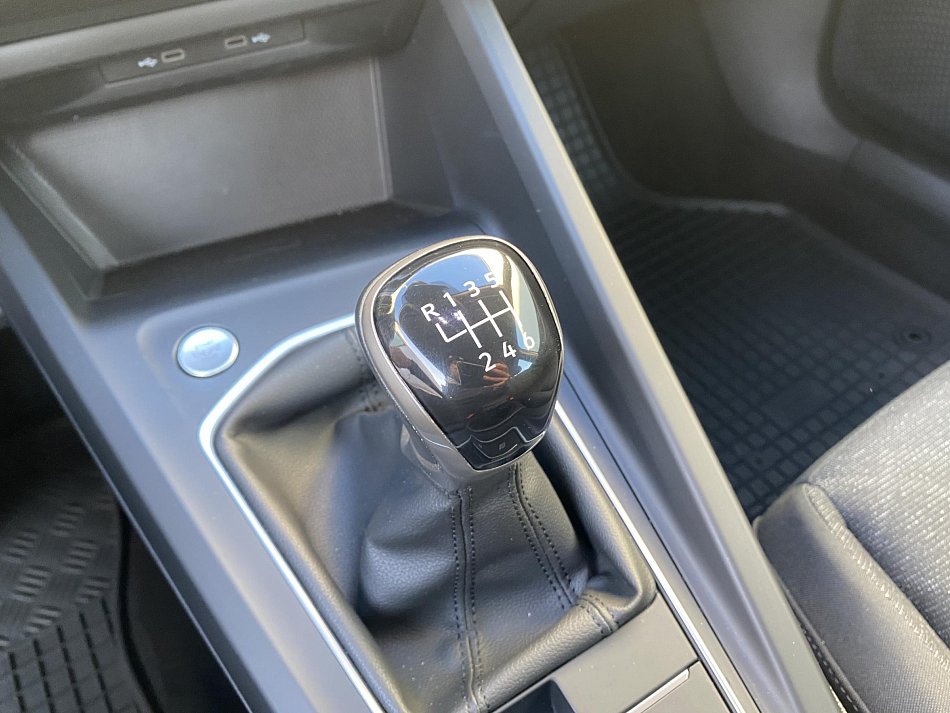 Volkswagen Golf 1.0 TSi Life