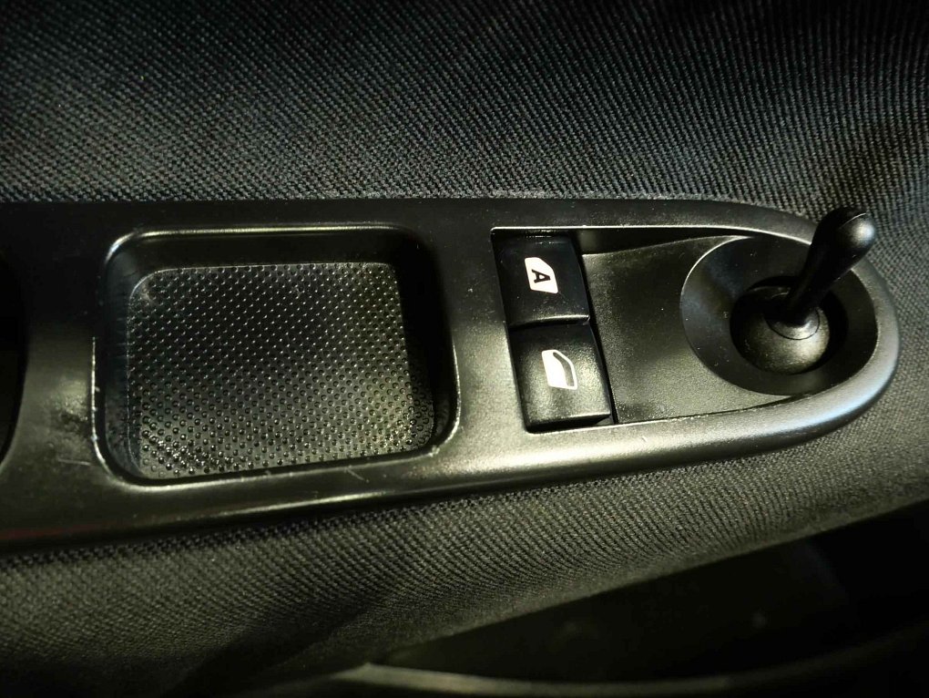 Peugeot 207 1.4i 