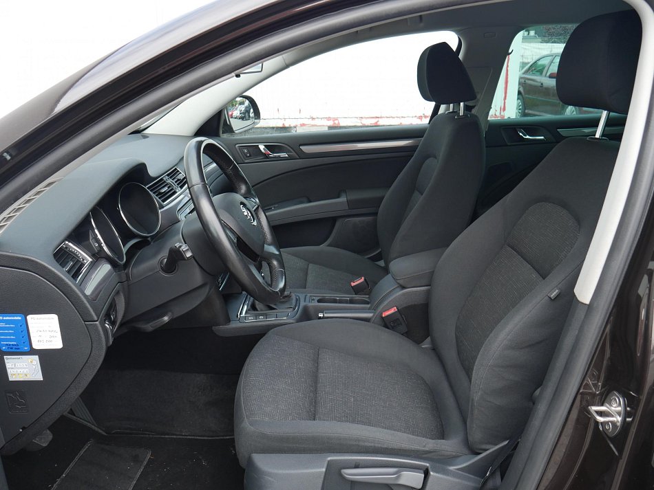 Škoda Superb II 1.6 TDi Active