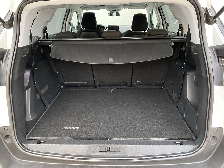 Peugeot 5008 1.6HDi Active